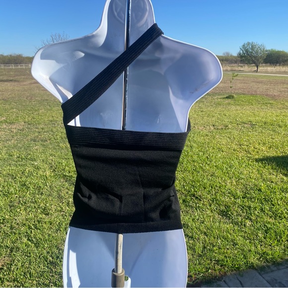 Vintage Wayne Rogers Halter sweater; silk blend; size Small; black - Picture 3 of 8